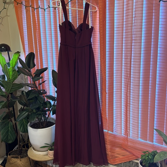 AZAZIE Simoan A-Line Sweetheart Neckline Chiffon Floor-Length Dress in Cabernet - Picture 9 of 11
